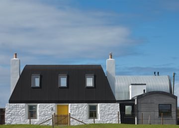 House No 7 by Denizen Works